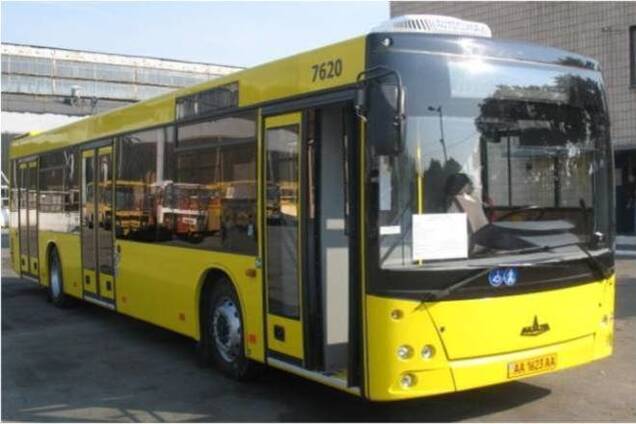 'Киевпасстранс' вернул отмененные автобусные маршруты