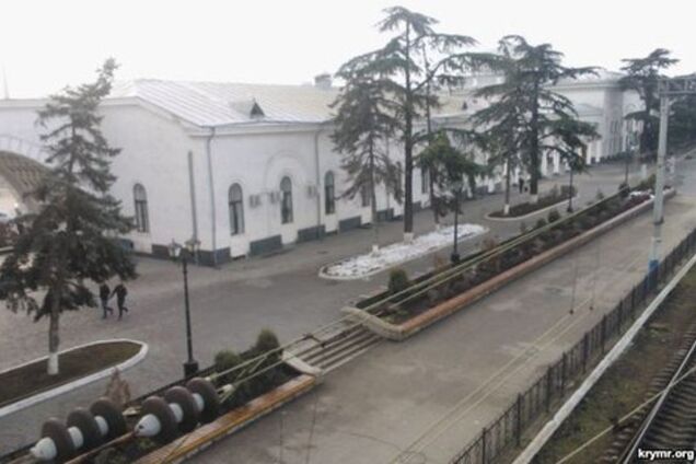 Появились фото 'мертвого' ж/д вокзала Симферополя