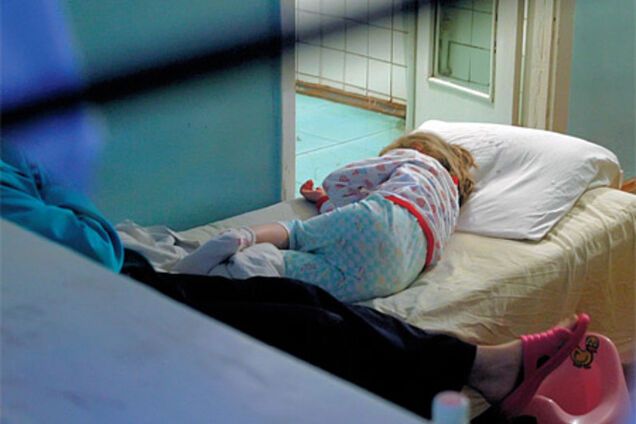 В Тернополе 8 детей отравились в детском саду