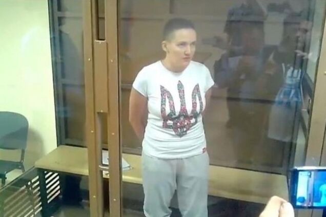 Летчица Савченко заявила, что прекратит голодовку только в Украине