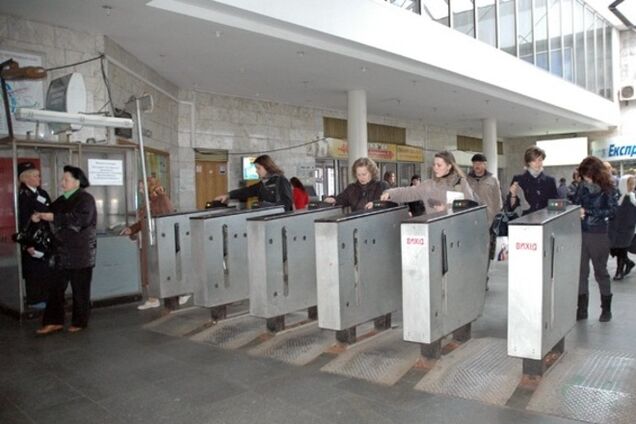 Киевляне могут сэкономить на проездных перед подорожанием