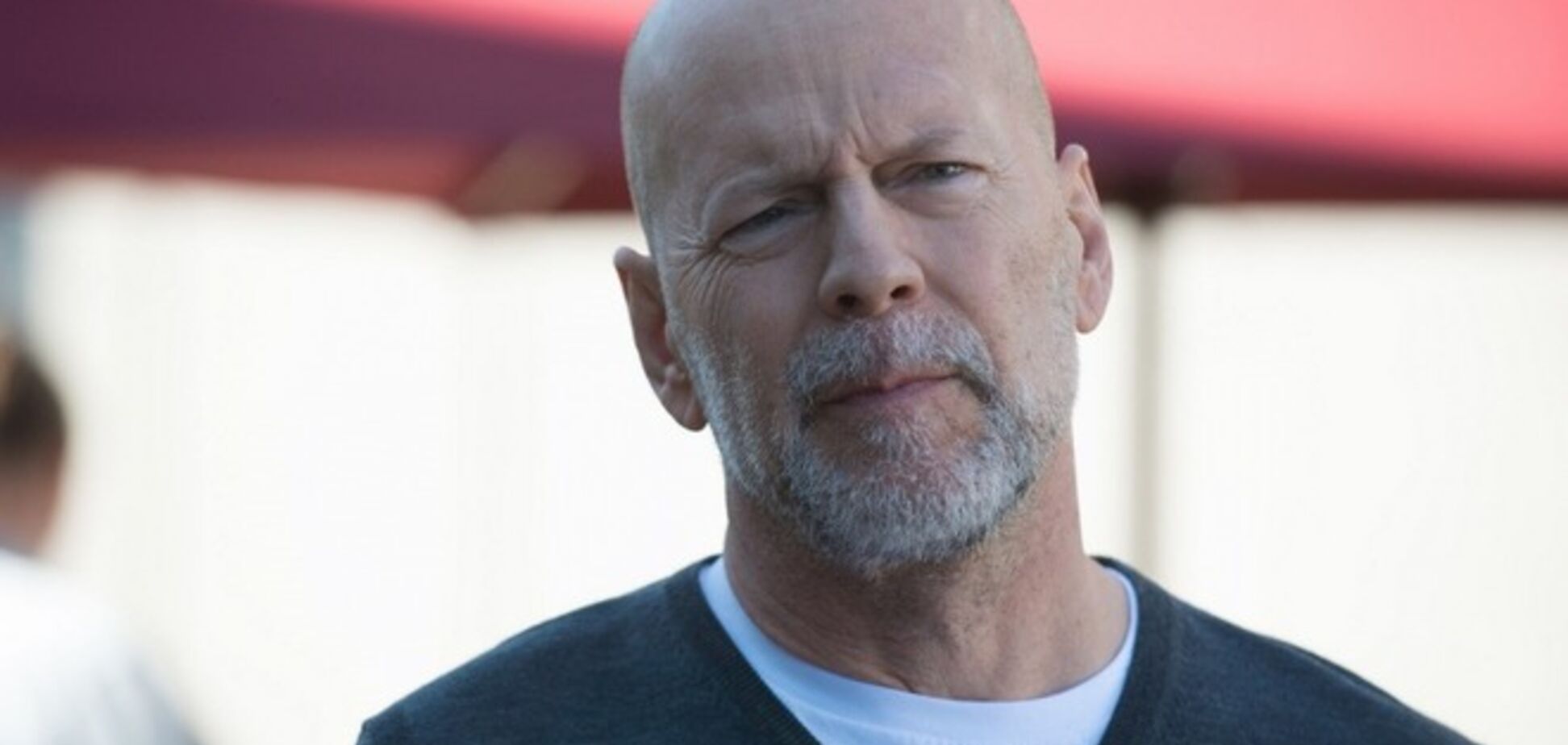 Брюс Уиллис попадет к террористам и станет социопатом