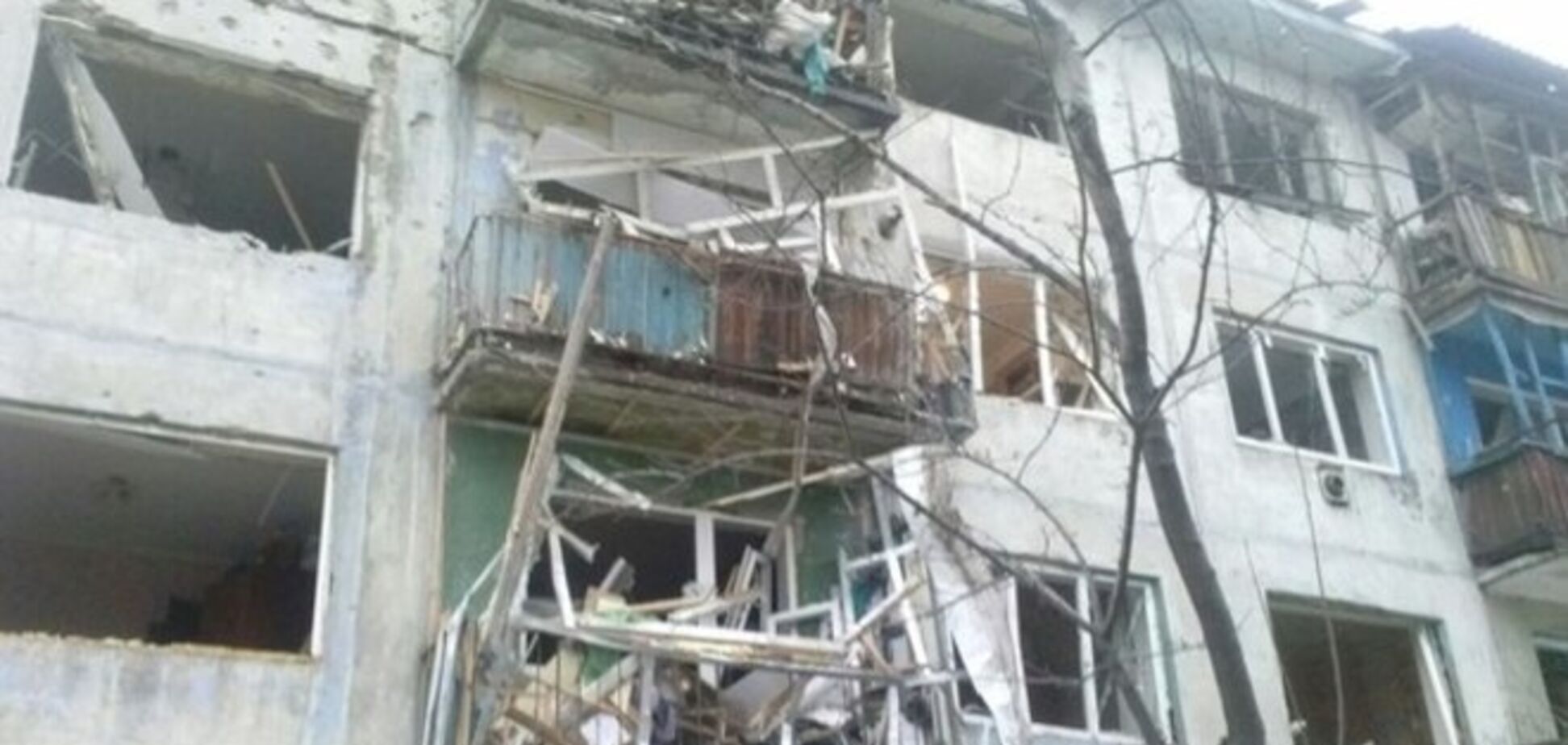 Стаханов подвергся мощному обстрелу: опубликовано фото, видео