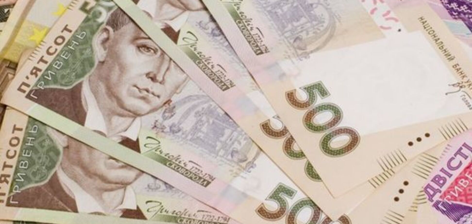 Межбанк открылся долларом по 16,21