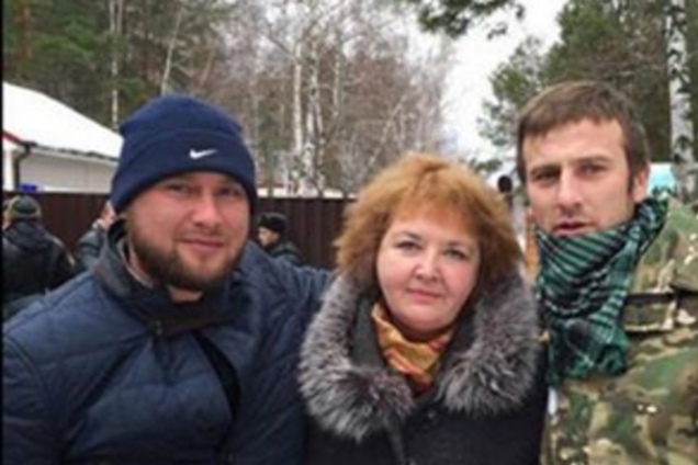 Российская правозащитница Васильева попала в 'плен' Нацгвардии: фотофакт