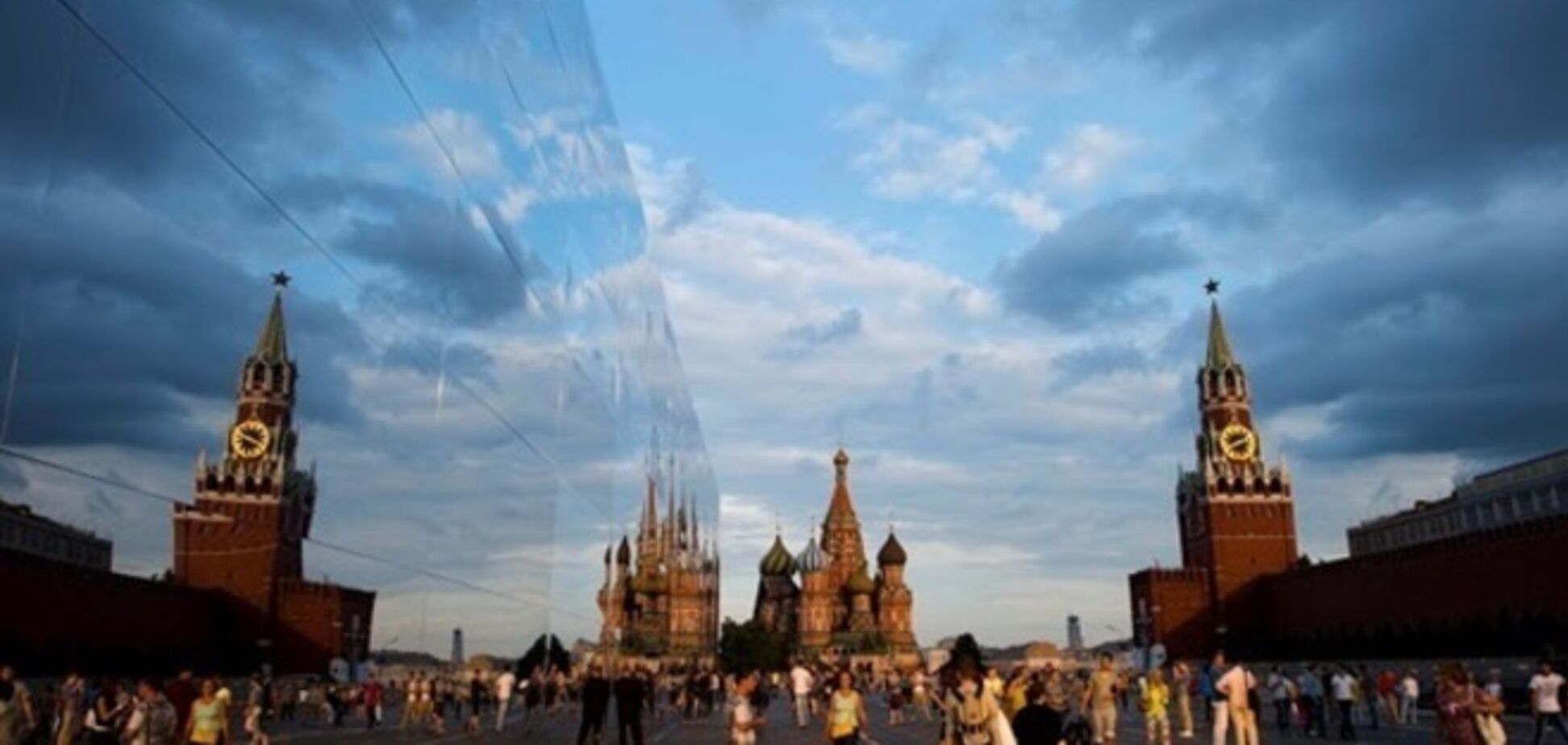Рейтинги Москвы, Санкт-Петербурга и еще 15 российских городов понижены до 'предмусорного' – Moody`s
