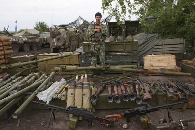 Террористы должны получать 'жесткий ответ', иначе мы можем отходить до Киева - эксперт