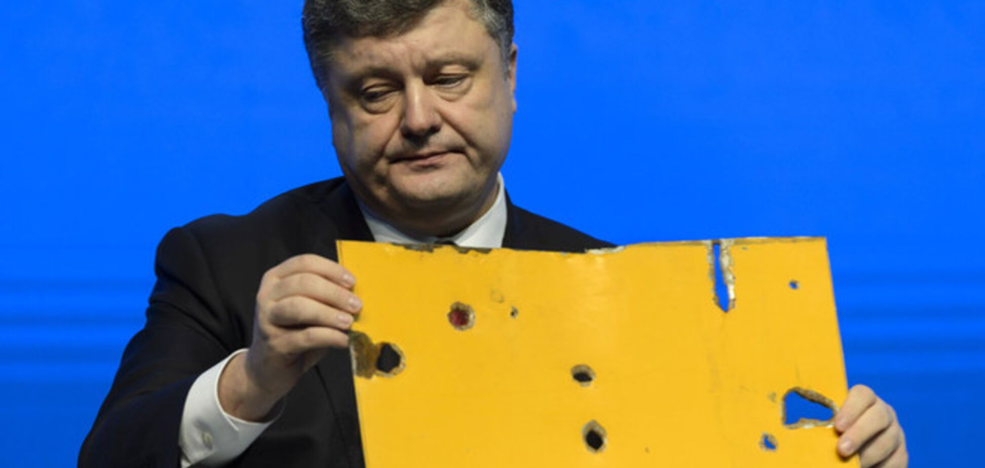 Политолог: Порошенко в Давосе показал, что Украина не стоит с протянутой рукой