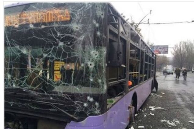 Блогер объяснил, как боевики 'ДНР' выдали свою вину в обстреле троллейбуса и остановки в Донецке