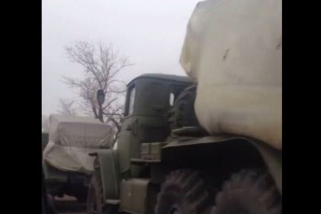 В Донецк вошла многочисленная колонна 'Градов': опубликовано видео