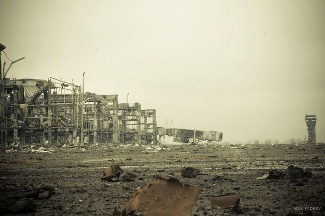 Путина нужно лишить надежды на блицкриг: эксперты о важности донецкого аэропорта