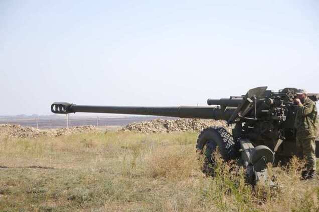 Террористы пытались прорваться в Мариуполь: артиллерия дала отпор