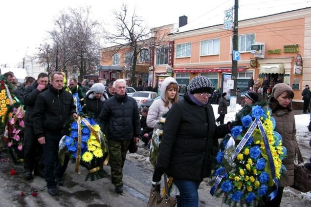 Полтавщина попрощалась с бойцом АТО, за голову которого обещали $450 тыс.: опубликованы фото и видео