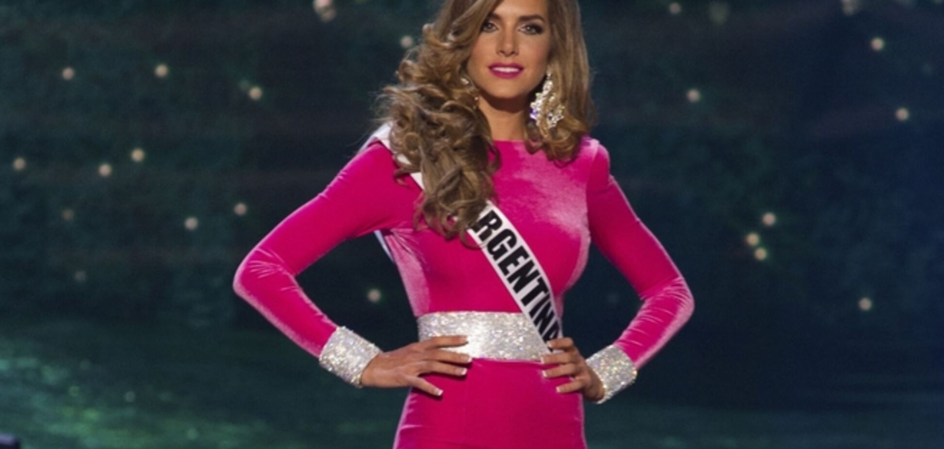 Шоу вечерних нарядов на 'Мисс Вселенная 2015': роскошные платья самых красивых девушек мира