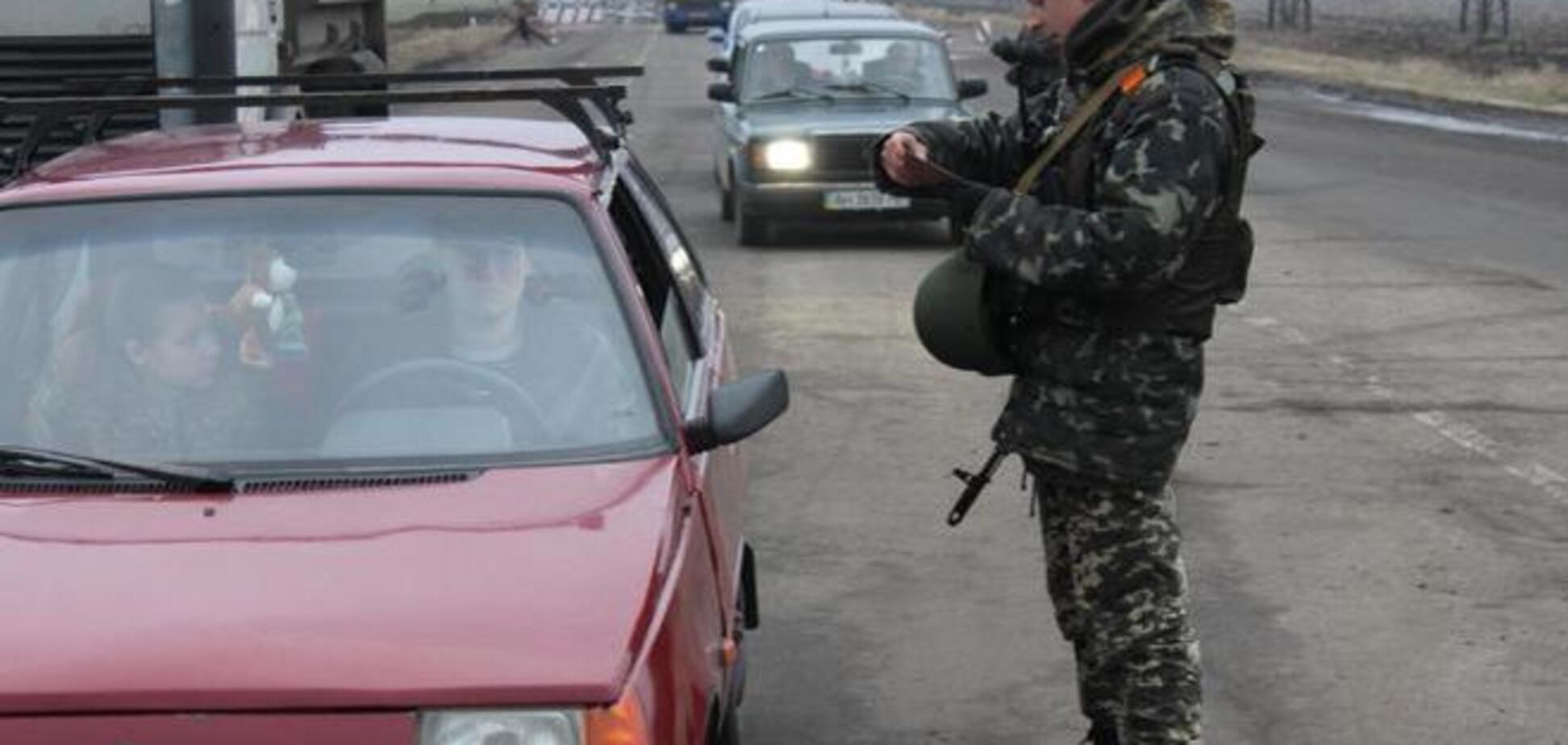 Пропускной режим в зоне АТО усложняет жизнь переселенцам и мешает доставке гумпомощи - ООН