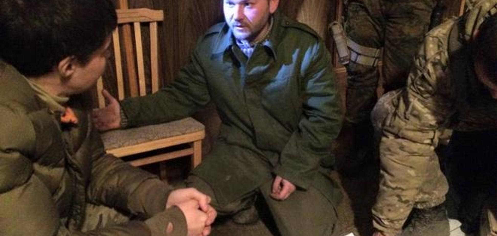 Почему мы не показываем их пленных...