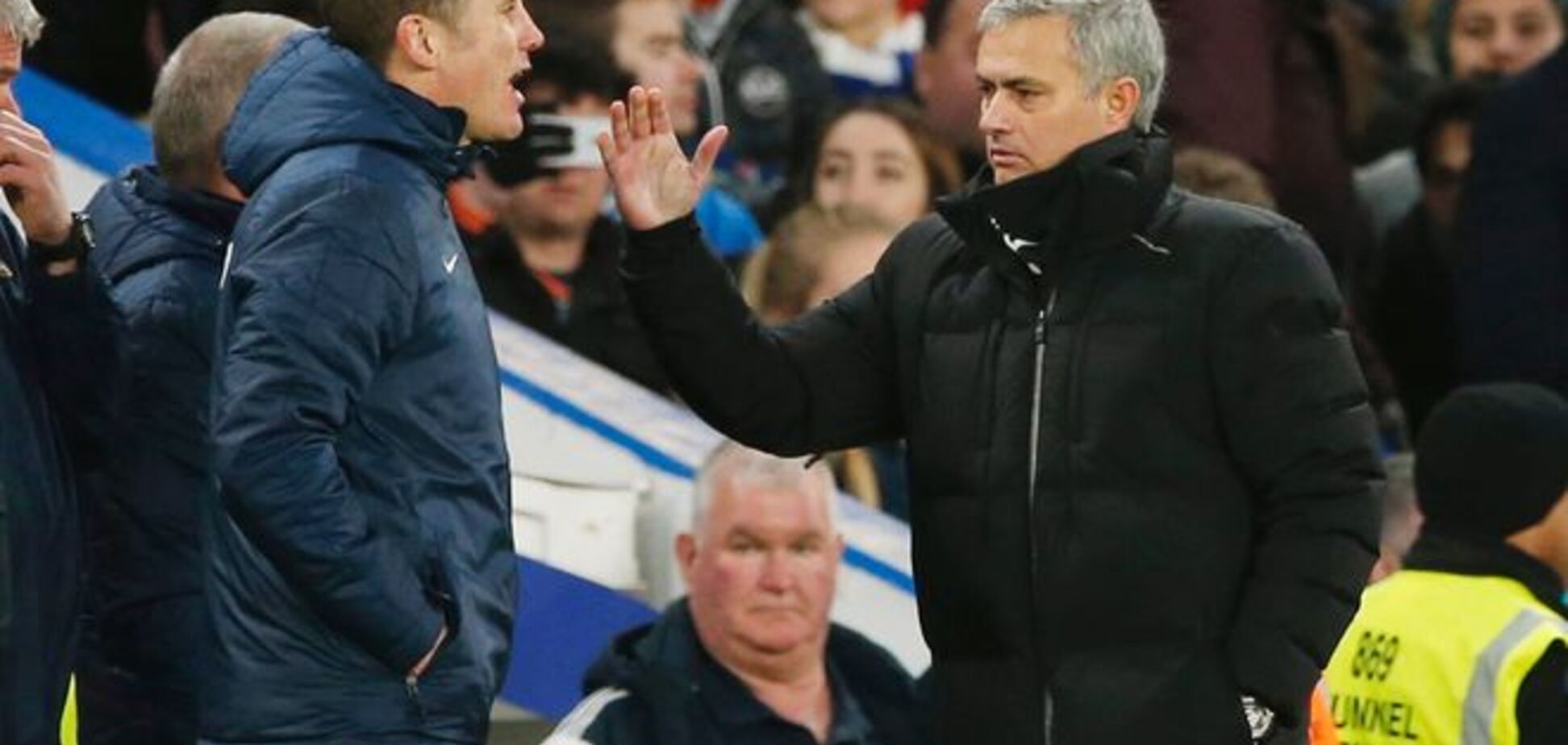 Английский тренер отказался жать руку одиозному Моуриньо