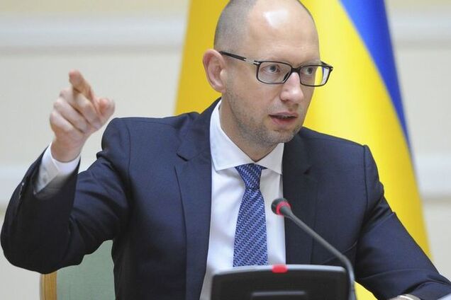 Кабмин решил ввести режим чрезвычайной ситуации в Донецкой и Луганской областях