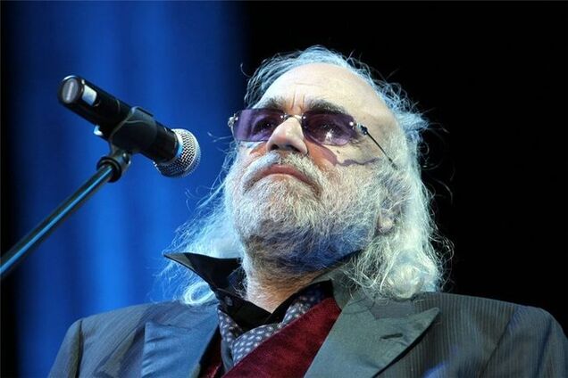 Умер известный греческий певец Демис Руссос