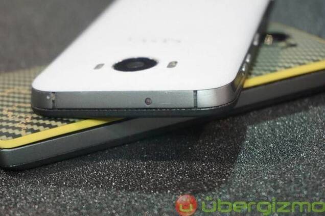 К продаже готов смартфон с объемом внутренней памяти на 320 Гб