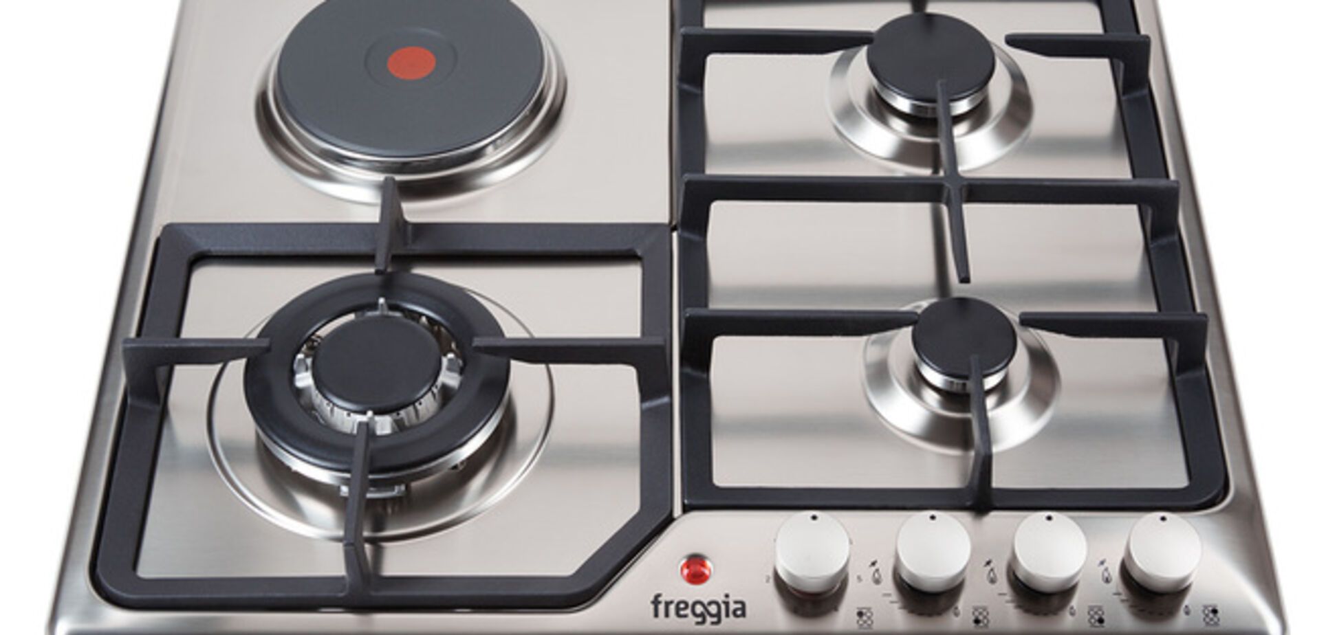 Компания Freggia выпустила новую линию комбинированных варочных поверхностей 3+1 