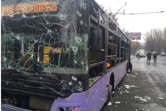 Украинская разведка подтвердила, что трое граждан России устроили теракт на остановке в Донецке