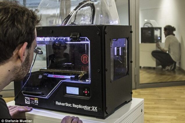 В Германии изобрели машину-телепорт для физических вещей