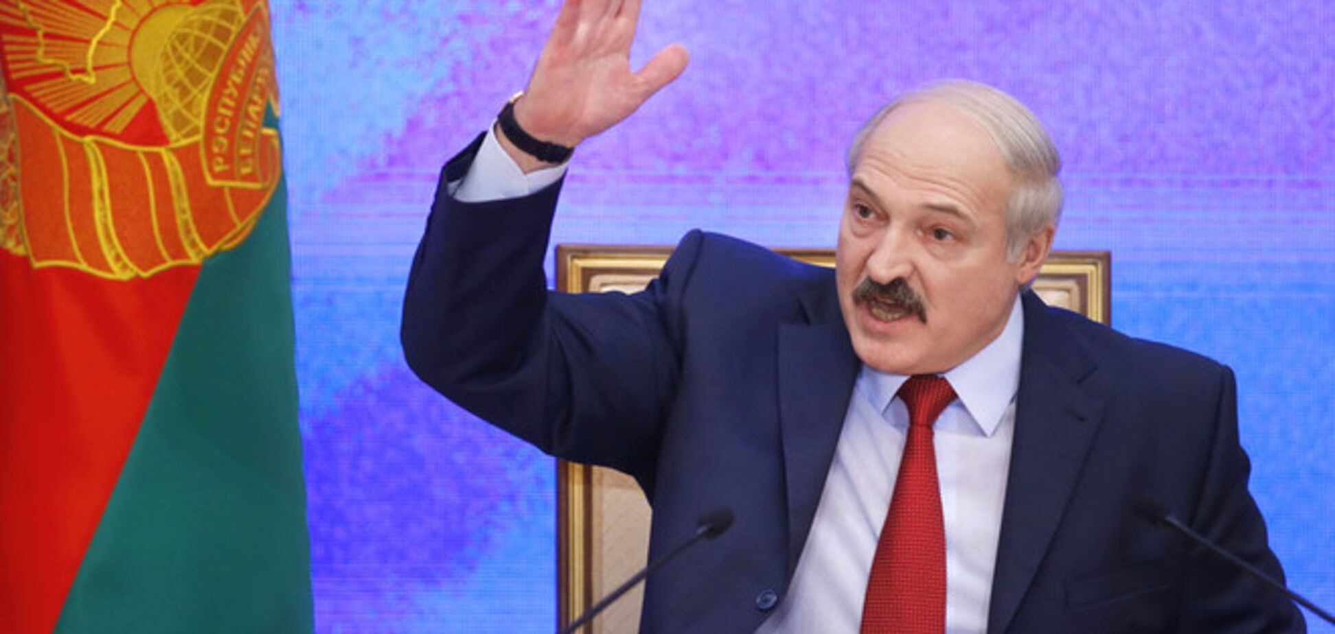 Лукашенко обвинил белорусов в девальвации национальной валюты 