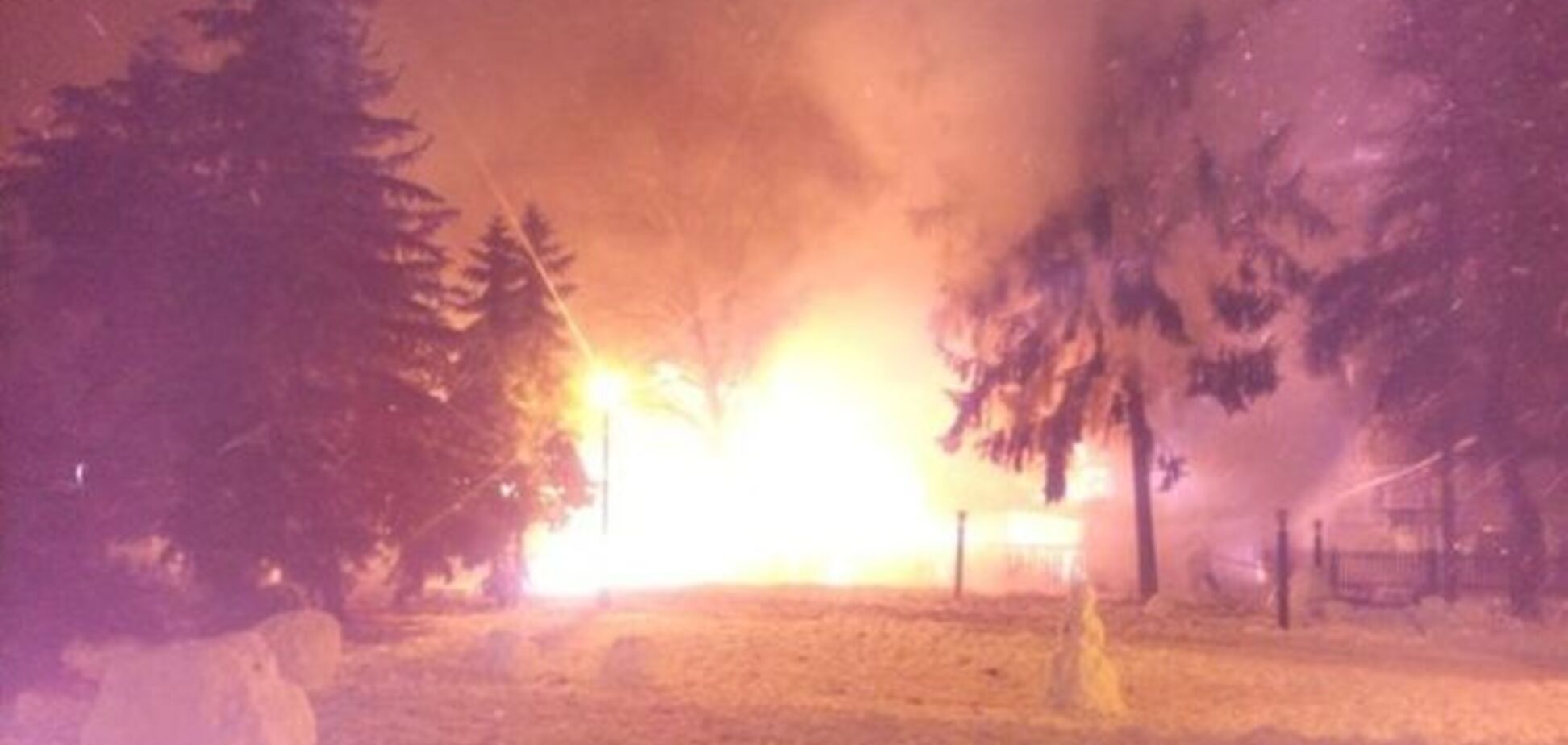 Спасатели назвали предварительную причину взрыва в харьковском кафе