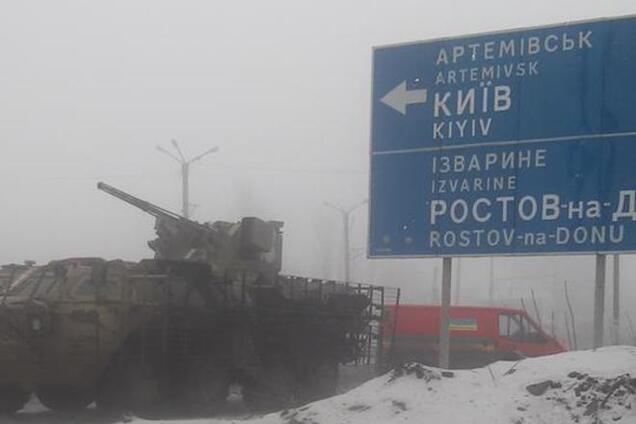 Семенченко: по Дебальцеве луплять адепти 'русского мира', у Вуглегірську шабаш і оточені хлопці