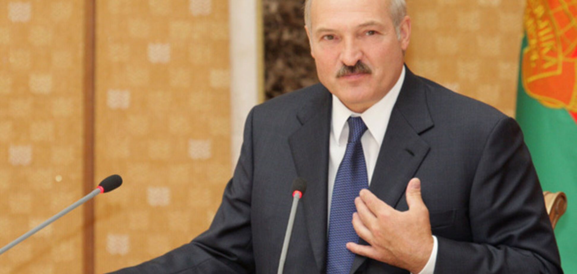 Лукашенко жестко наказал украинских болельщиков ради Путина