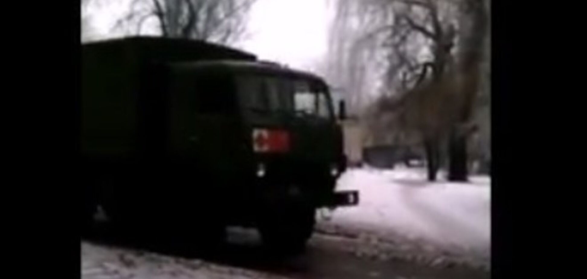 'Только в Макеевке можно увидеть 'Пионы' зимой'. В сети показали передвижение бронетехники по городу