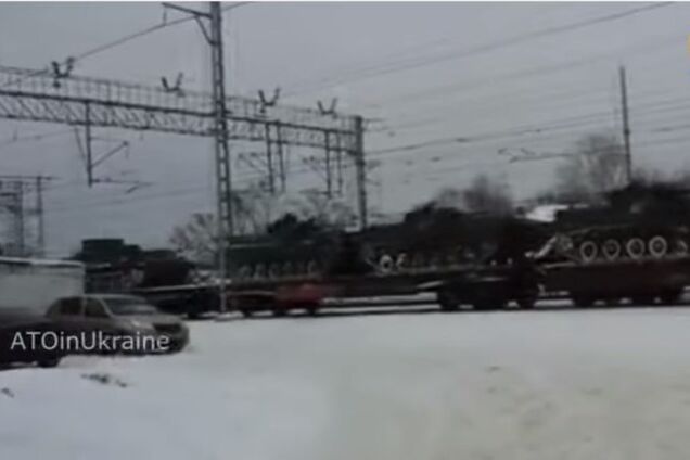 ОБСЕ зафиксировала колонны танков, артиллерии и автомобилей с российскими знаками у Донецка