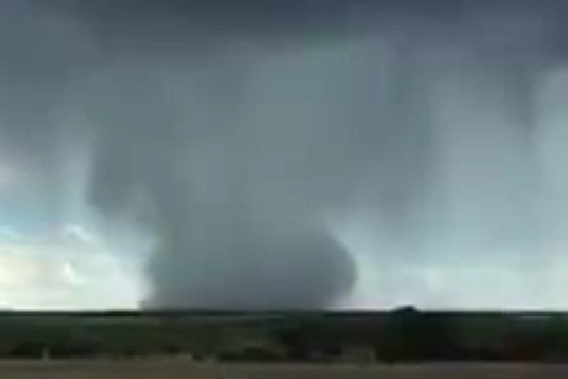 На Австралию упала гигантская 'дождевая бомба'