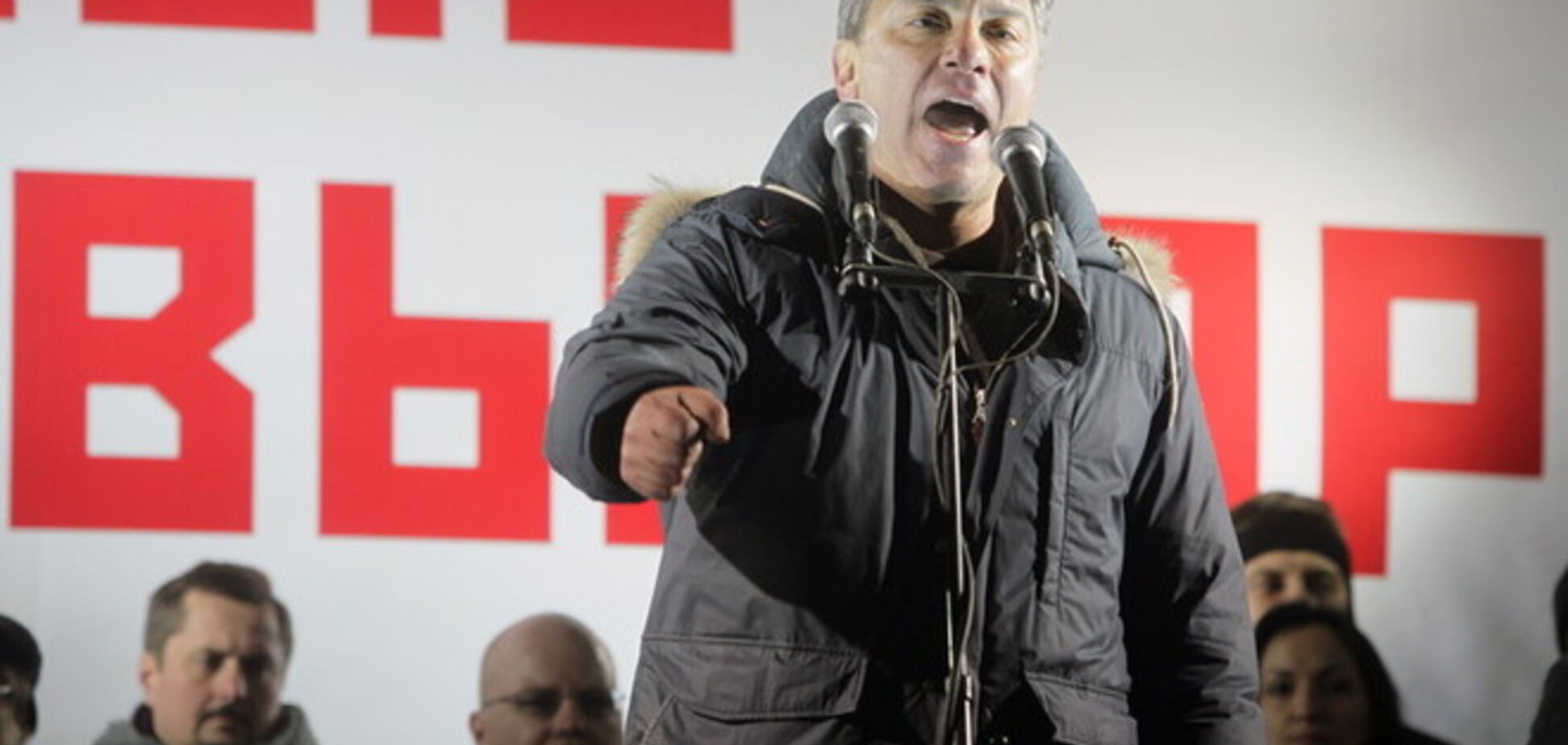 Немцов: Путин - это война и кризис