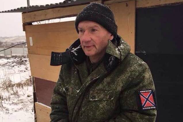 Террорист по ошибке доехал автостопом до украинского блокпоста: фото случайно заблудившегося