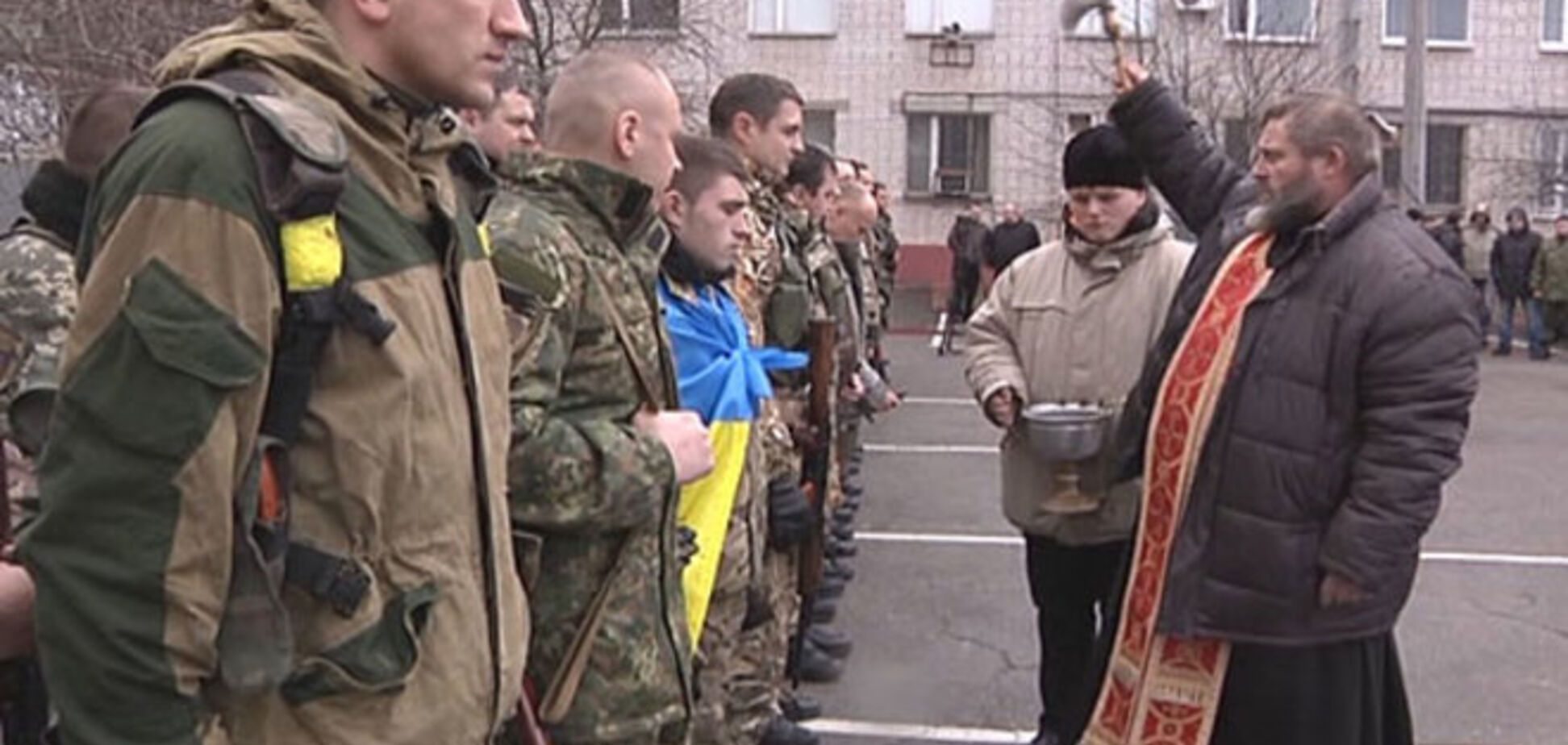 Бойцы 'Чернигова' поехали в зону АТО для очередной ротации: фото отправки