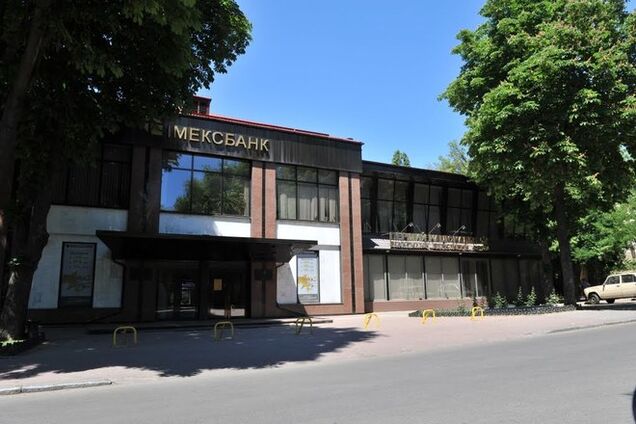 Ночью в Одессе горело также отделение банка
