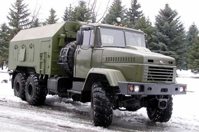 Военные КрАЗы столкнулись с автобусом на Донбассе: 12 украинских бойцов погибли