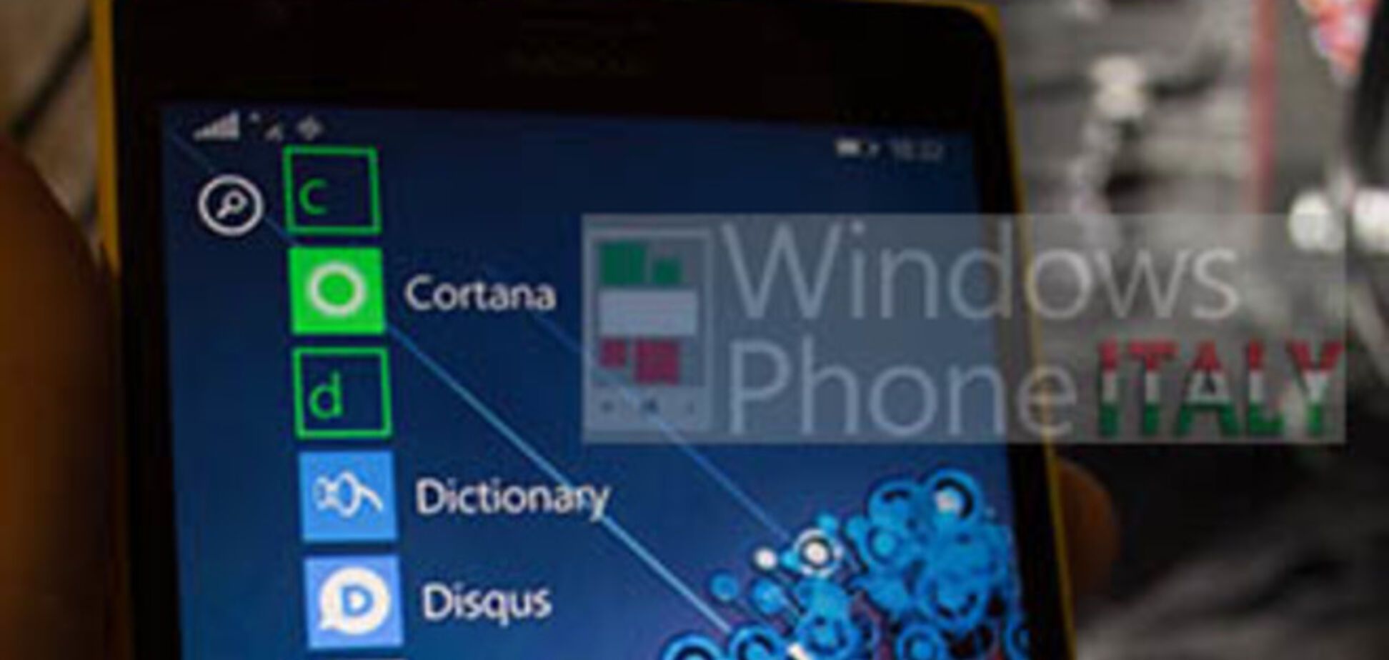 Опубликованы новые фото мобильной Windows 10