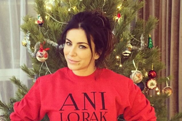 Ани Лорак вышла в свет со своим супругом