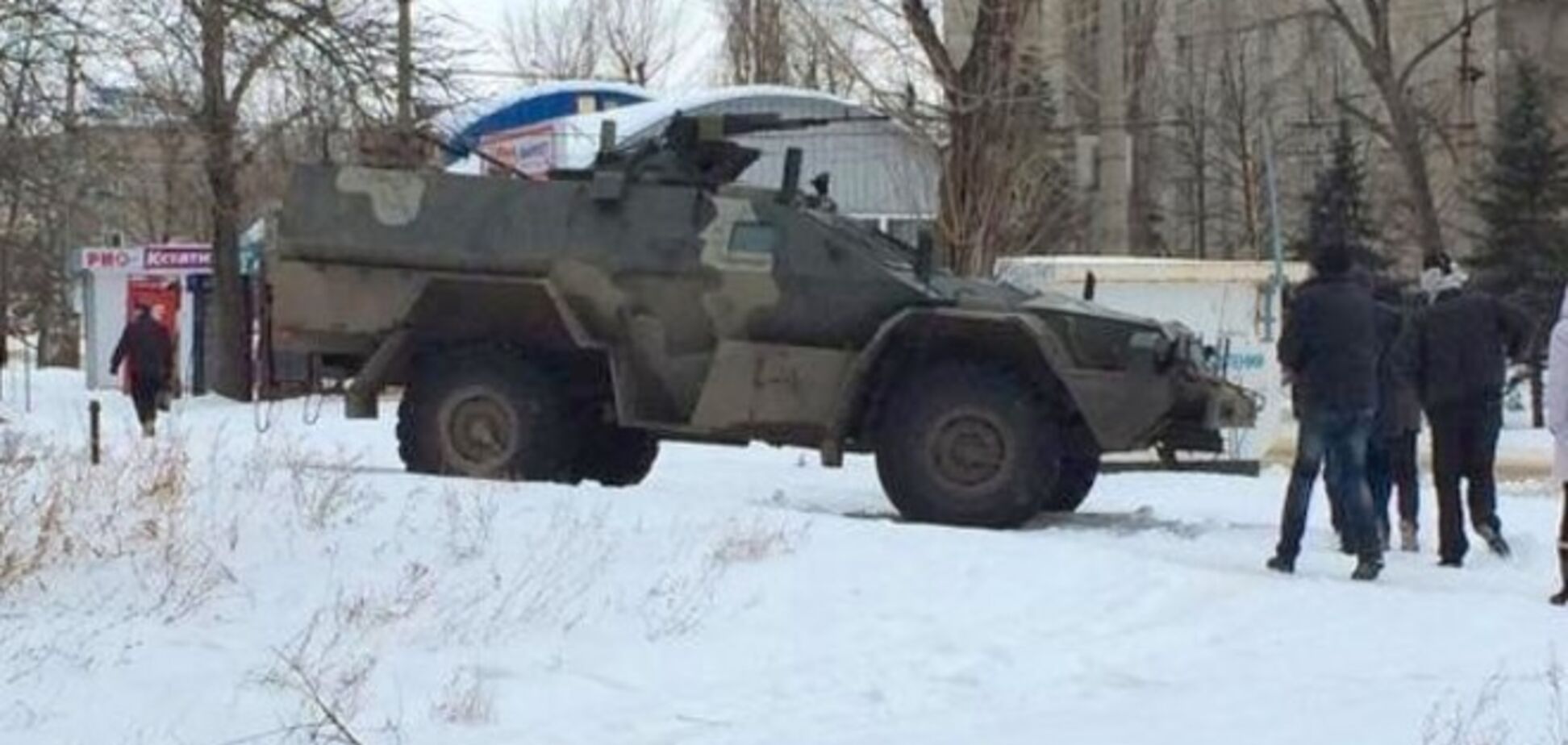 Опубліковані чергові фотодокази присутності військової техніки РФ у Луганську