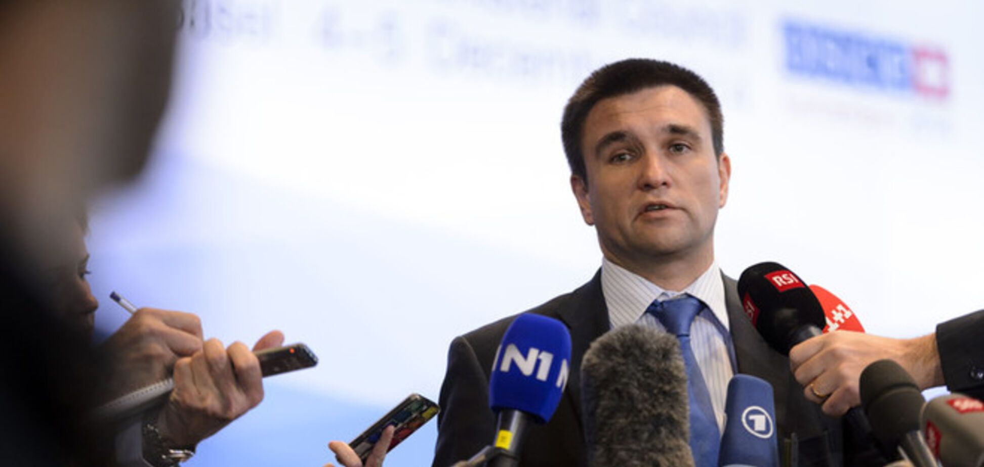 Клімкін пригрозив санкціями українцям з подвійним громадянством