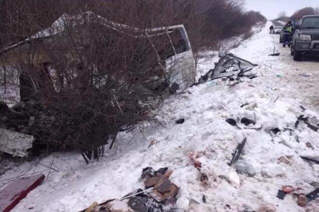 Смертельное ДТП с бойцами АТО: подробности, фото и видео с места трагедии