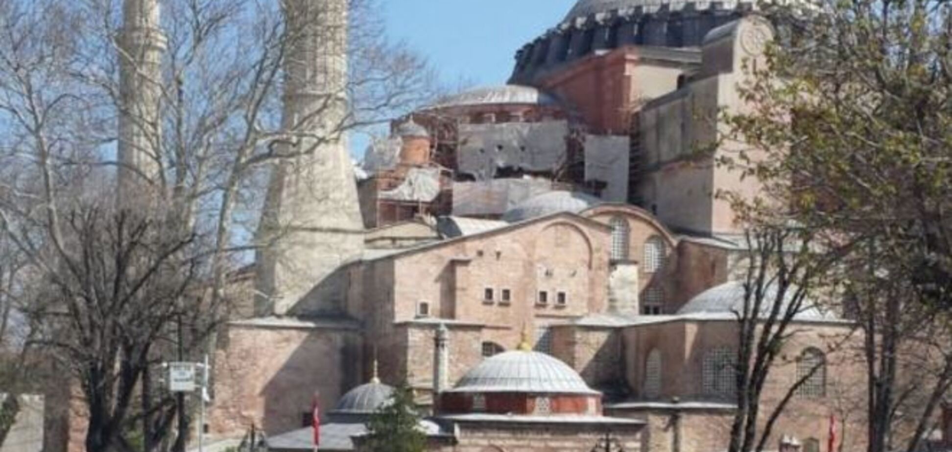 В центре Стамбула смертница устроила теракт