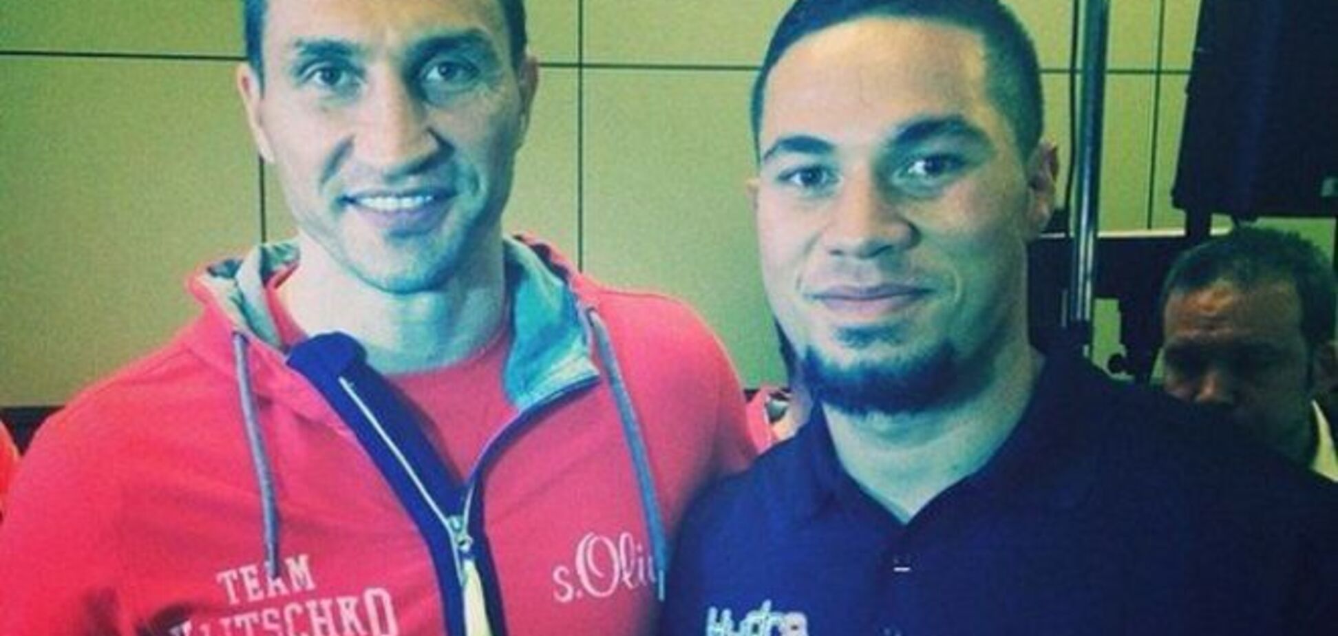 Кличко будет отрабатывать свои удары на новозеландском боксере