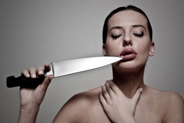 Новая советница министра экономики любит украинскую символику и эффектные фотосессии