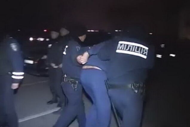 В Киеве бандит со скальпелем грабил прохожих