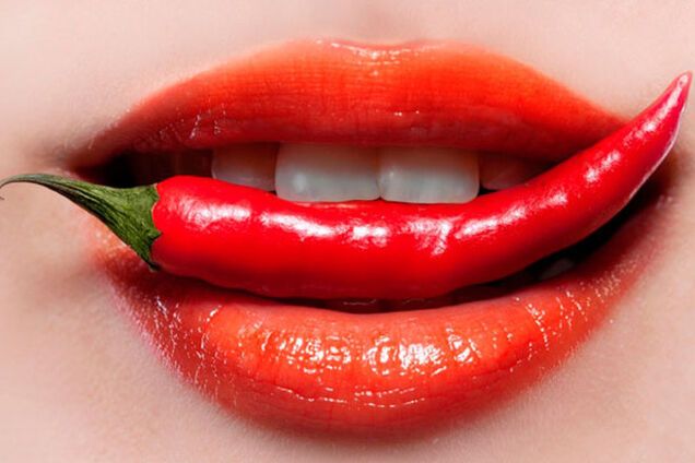 Украинка потроллила кремлевские СМИ 'видеозвонком по Skype'