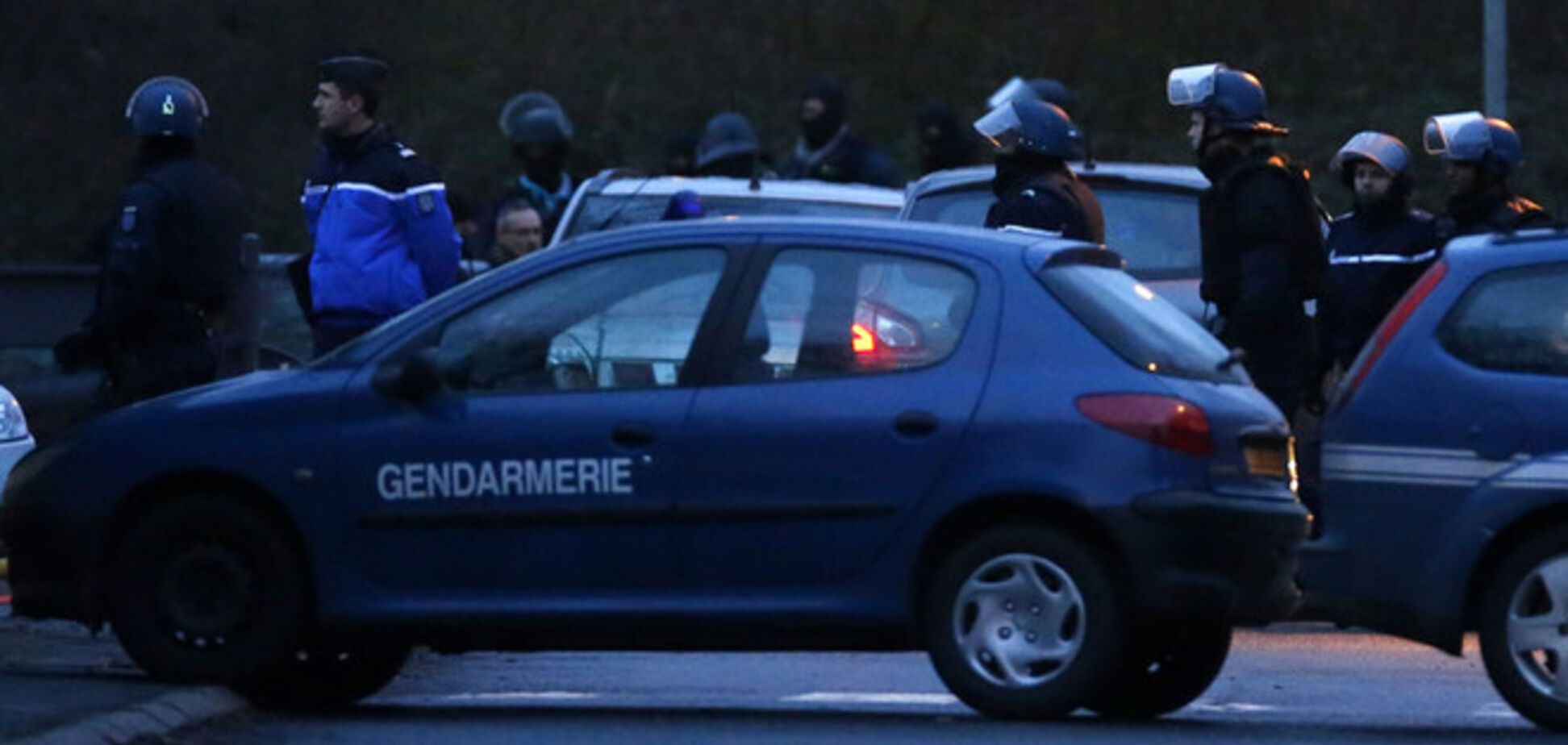 Волна терактов во Франции: главные подробности, фото и видео